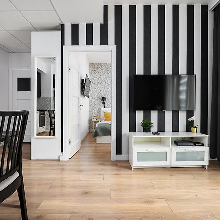 Prymasa Tysiaclecia - P&O Serviced Apartments Варшава Экстерьер фото